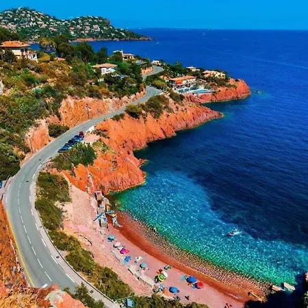 Need A Long Holiday Weekend Sea Sun Provence Saint-Raphael (Var)
